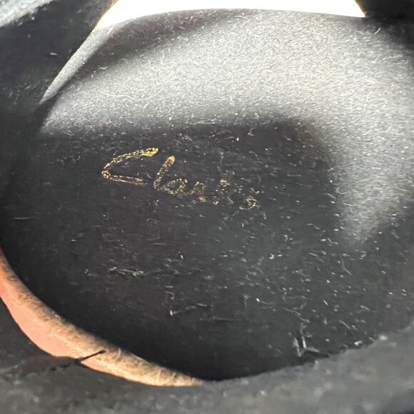 Clarks Women's 1 " Wedge Cork Leather Around Ankle Sandals-Size 8 1/2-Black/Tan - Picture 15 of 16